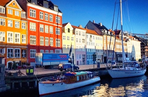 Nyhavn Harbor, colorful buildings